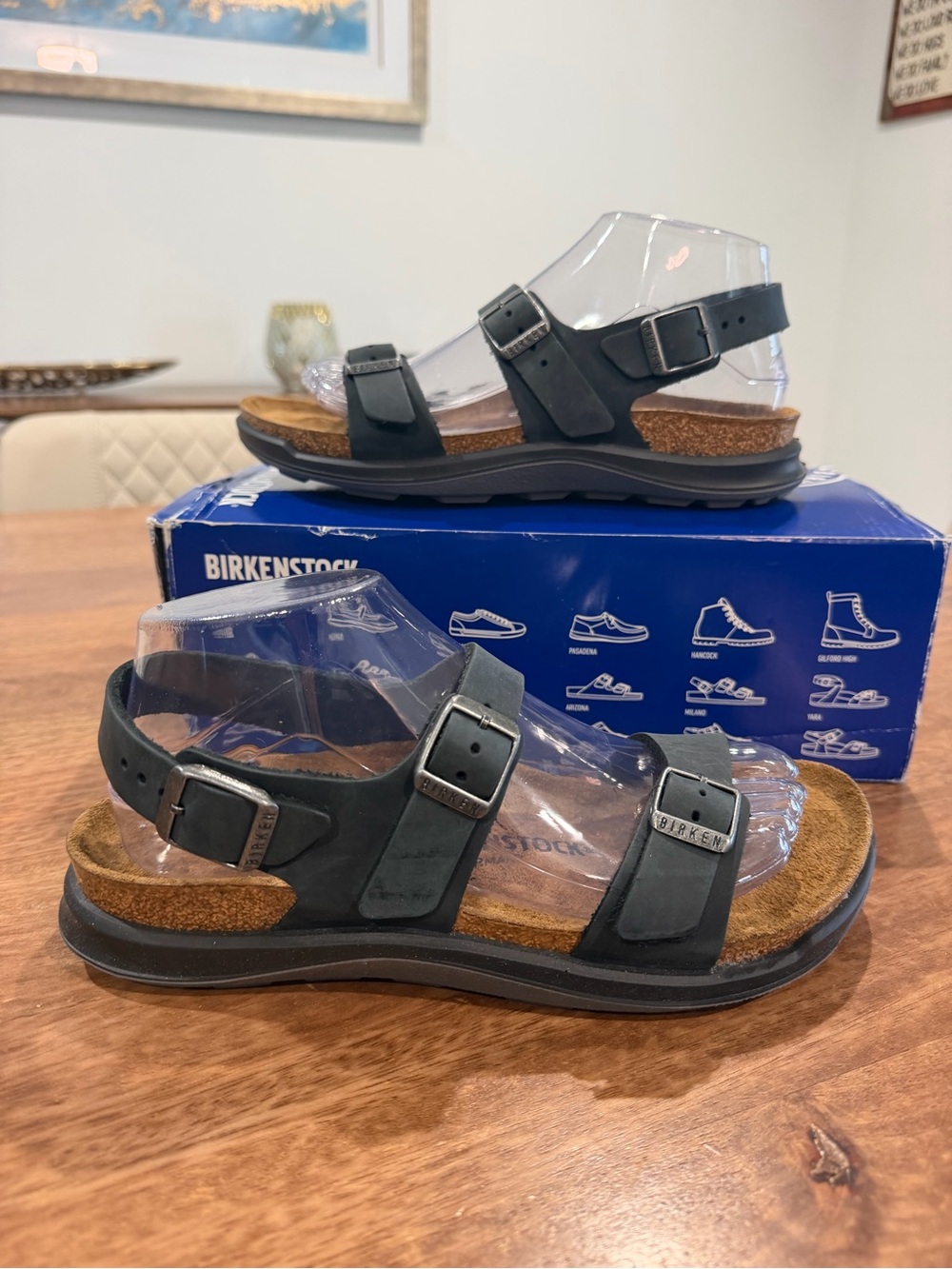 Birkenstock Black Triple-Strap Adjustable Sandals Women 7 Men 5